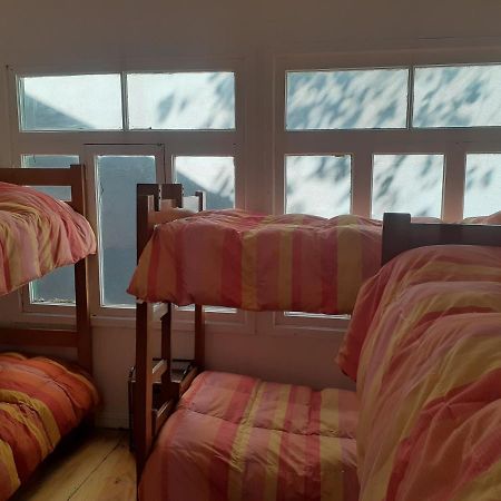 Hostal Backpackers Paradise Hostel Punta Arenas Exterior foto
