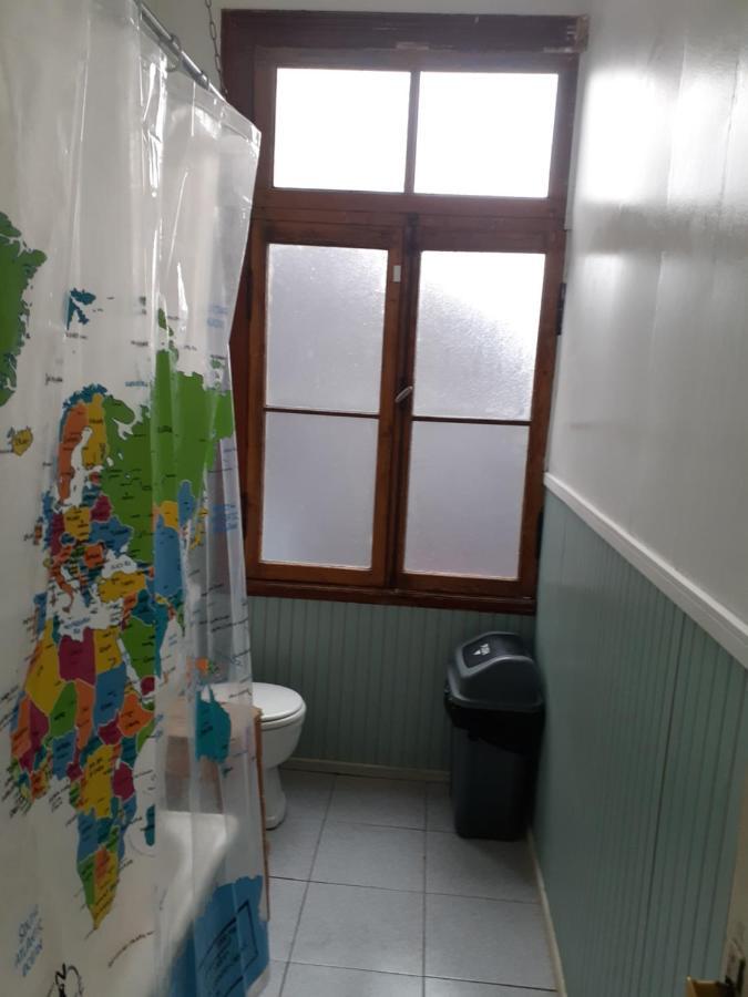 Hostal Backpackers Paradise Hostel Punta Arenas Exterior foto